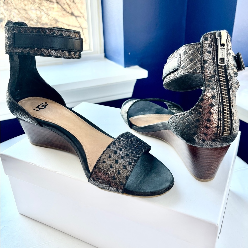 UGG Black and Brown Metallic Leather Wedge Sandals, size 7